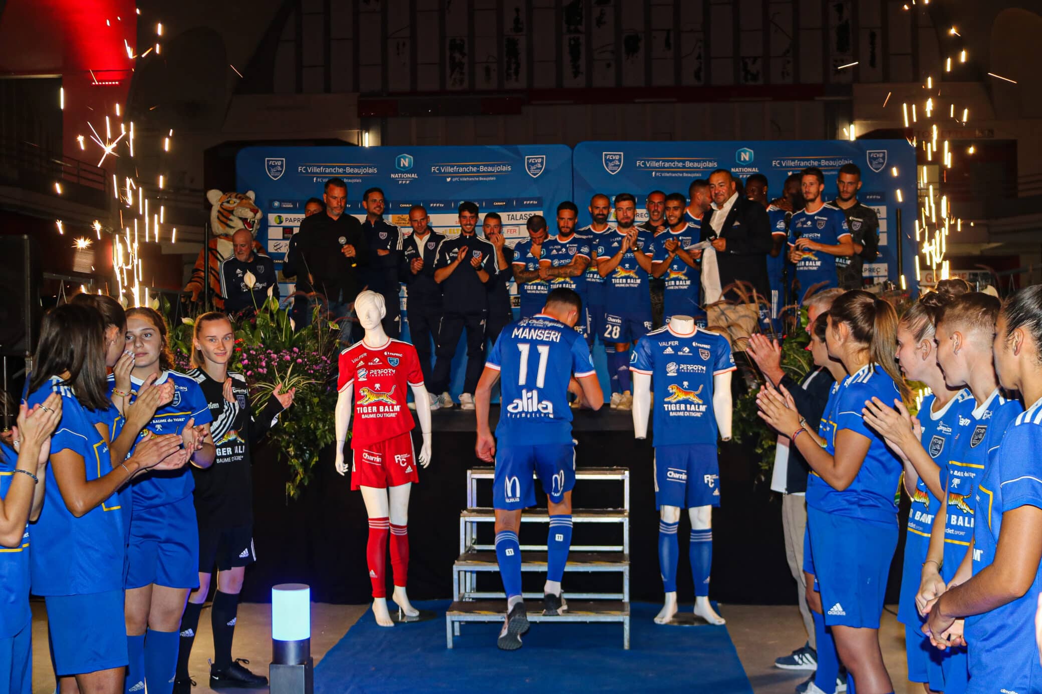 Présentation officielle des équipes séniors du FCVB - FCVB